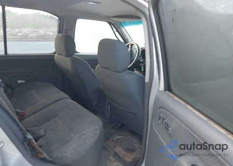 2002 Nissan Xterra Xe из США, поврежденный, VIN 5N1ED28Y82C571264